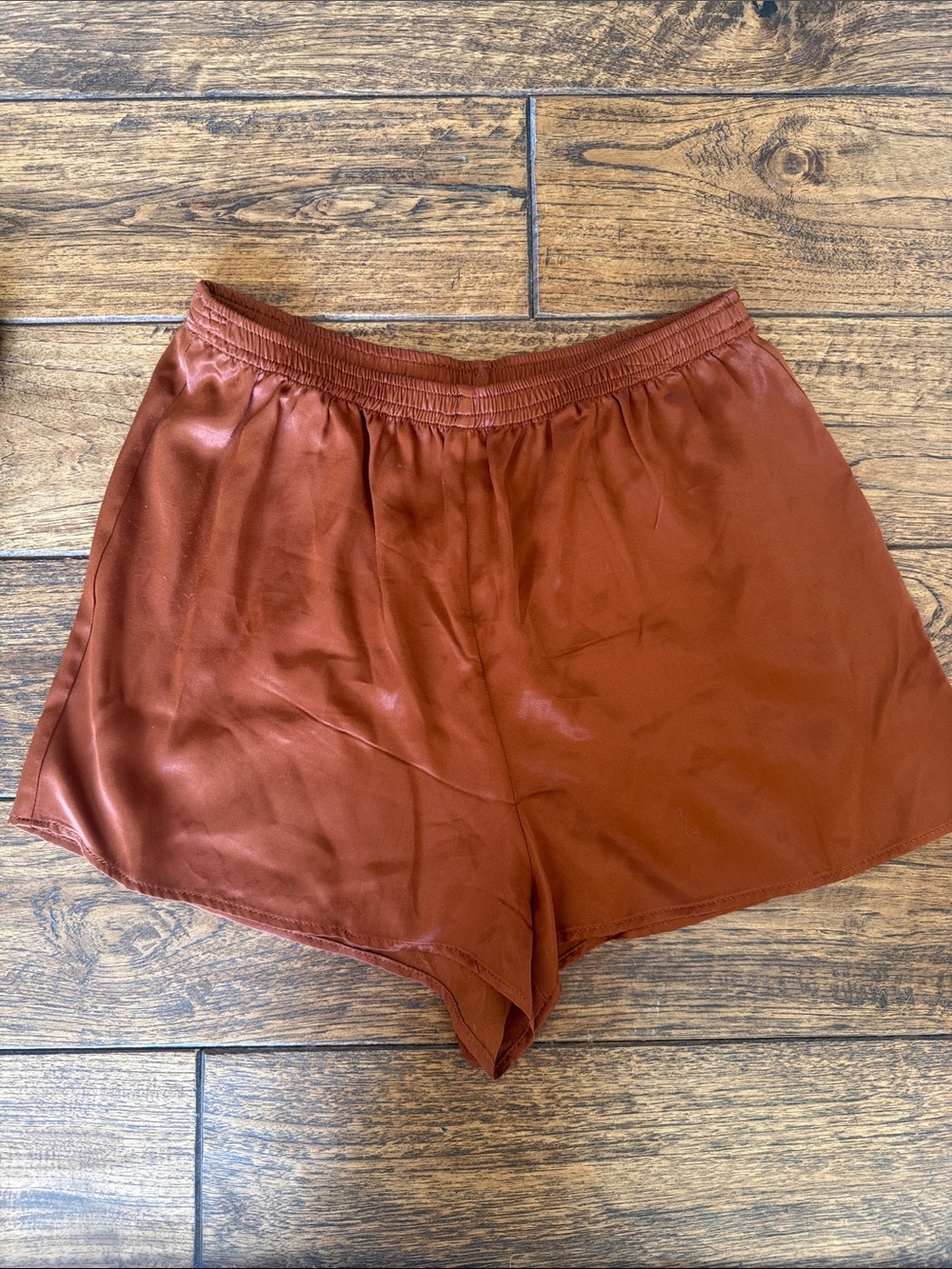 American vintage silky short